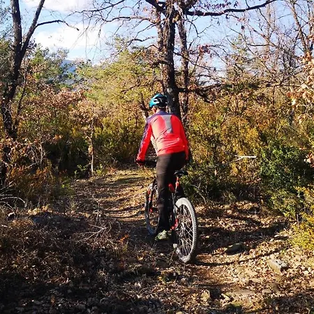 Esqui, Montana, Btt Y Senderismo En Pirineos, Margas Golf Appartement Sabiñánigo