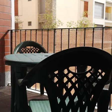 Esqui, Montana, Btt Y Senderismo En Pirineos, Margas Golf Appartement Sabiñánigo